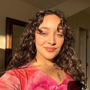 meet the seller 🫶🏼